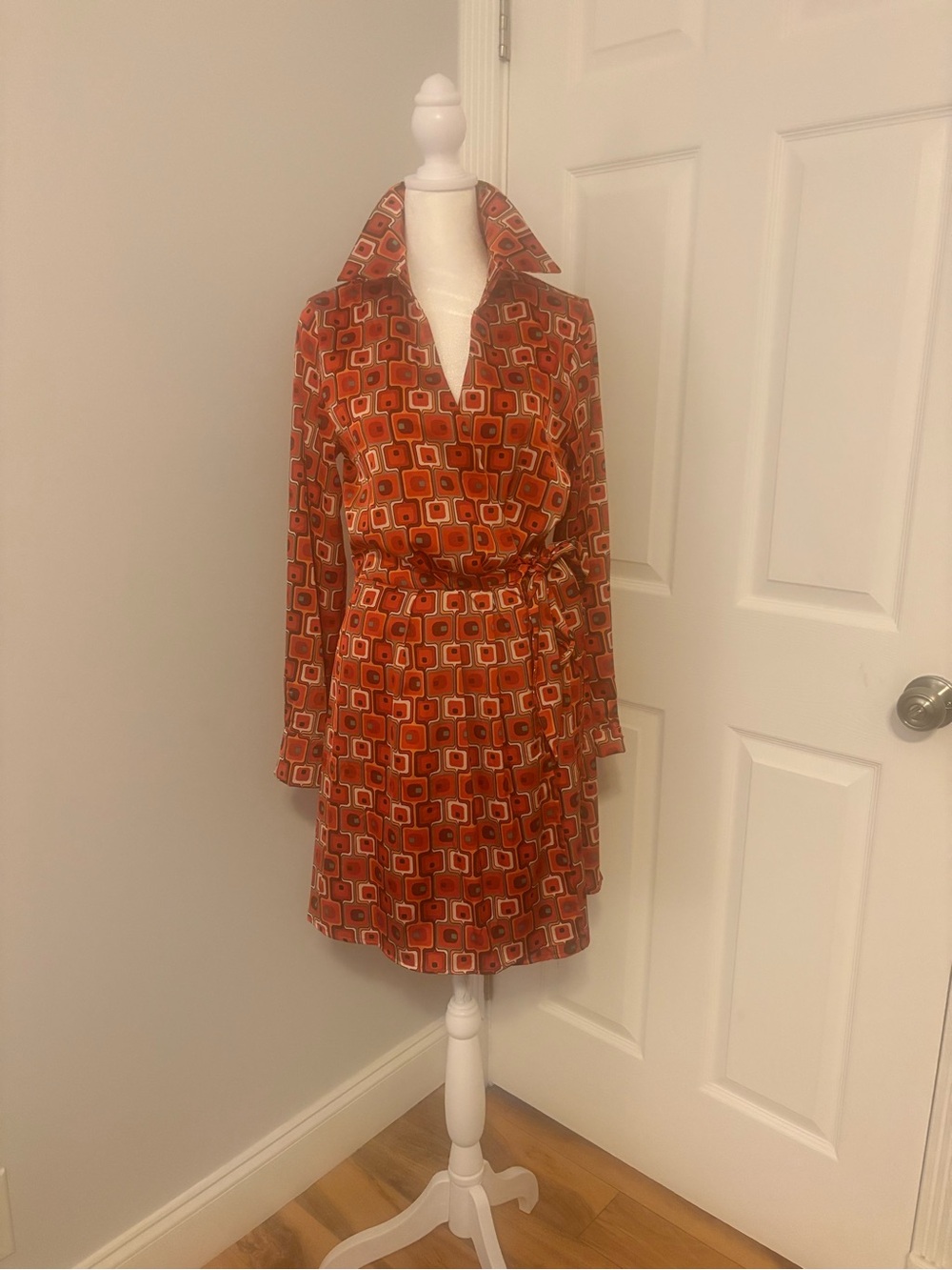 Retro Geometric Orange Wrap Dress